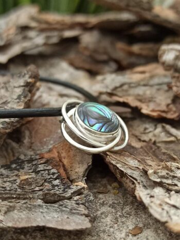 Сребърен медальон със седеф 1639MS