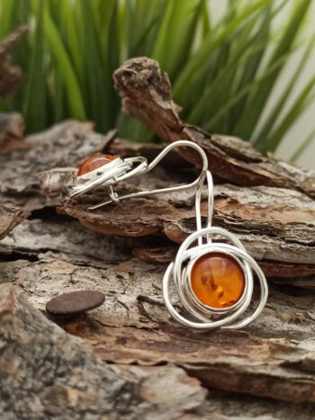 Сребърни обеци с кехлибари