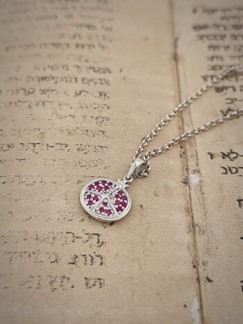 Сребърен медальон 