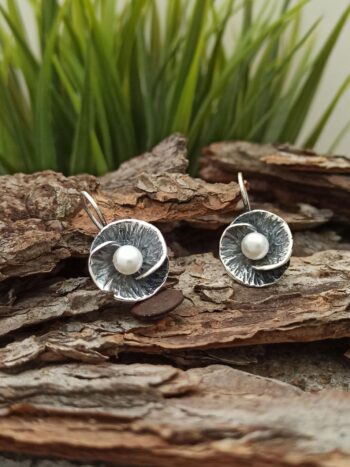 Обеци на върбило