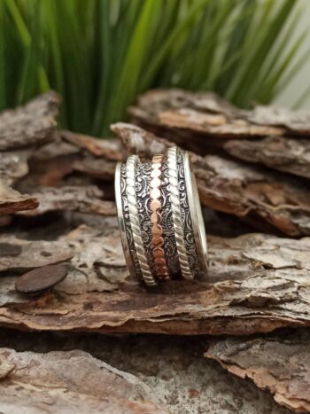 Широка сребърна халка с текстуриран дизайн