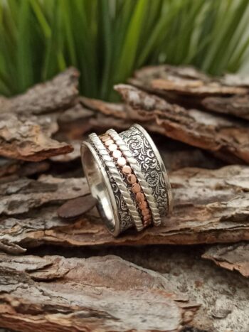 Широка сребърна халка с текстуриран дизайн