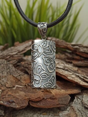 Дамски сребърен медальон 1367M