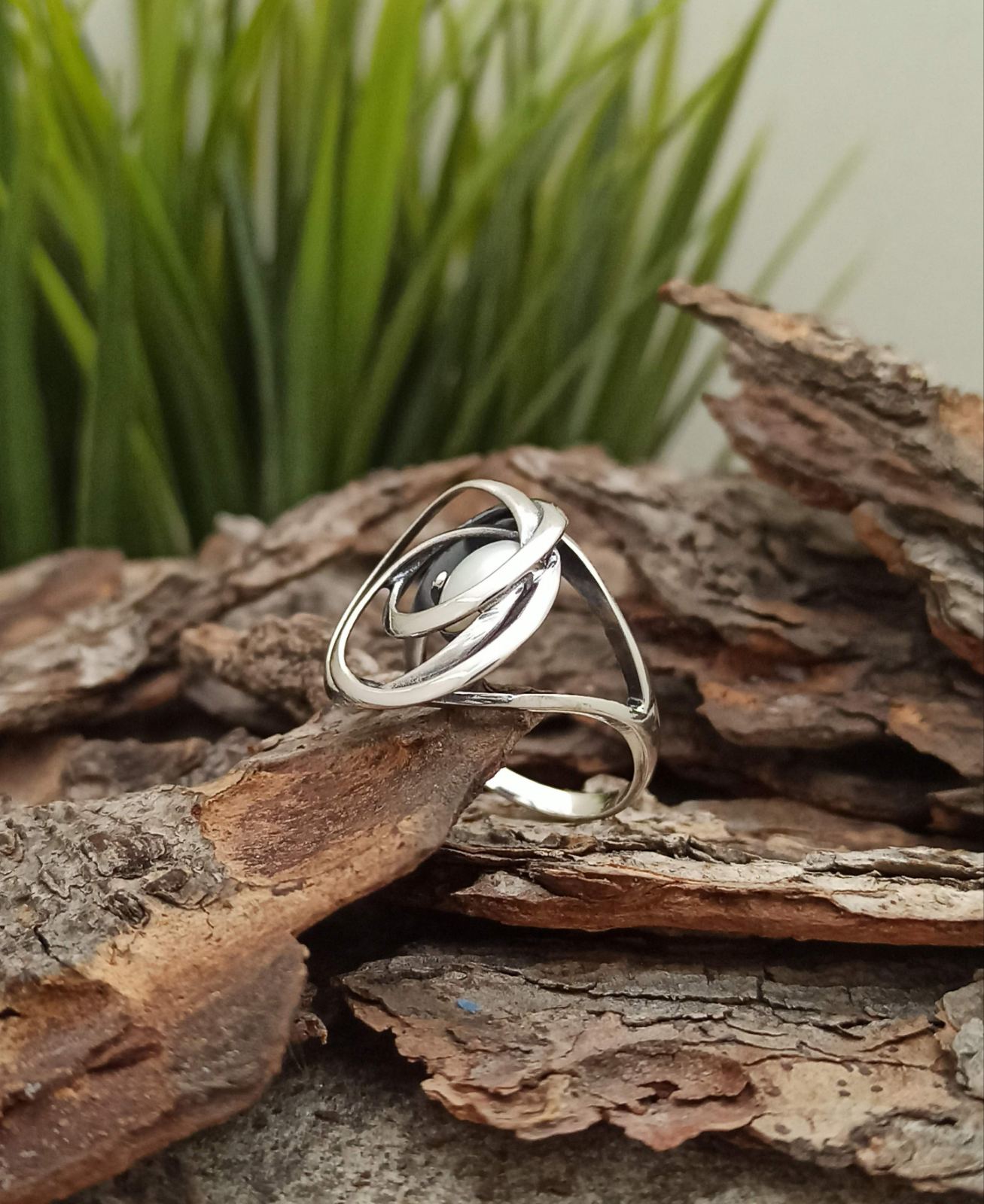 Сребърен пръстен с перла 1668RP