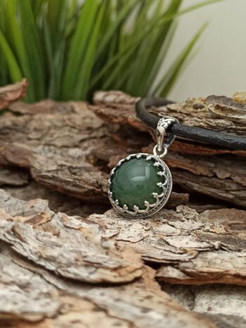 Дамски сребърен медальон 