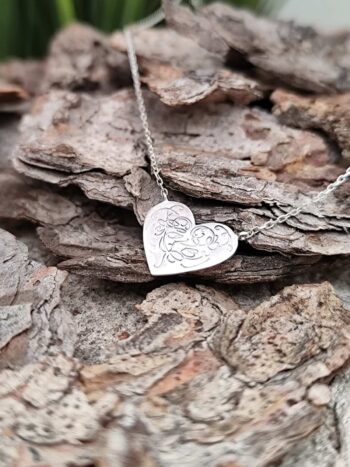 Сребърно колие 