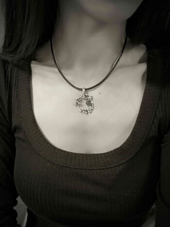 Сребърен медальон 