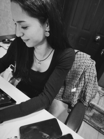 Дамски сребърни обеци „Гората“