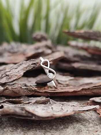 Дамски сребърен пръстен 