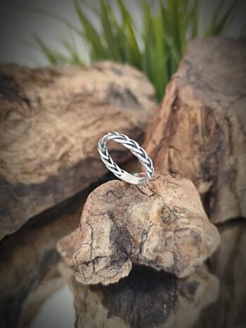 Пръстен „Сребърна Плетеница“ с оксидация