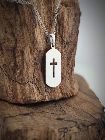 Сребърна плочка с кръстче