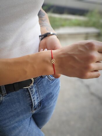 Тънка гривна „Златна детелинка“