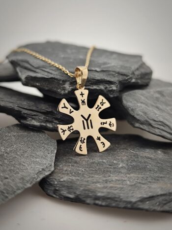 златен медальон розетата от Плиска