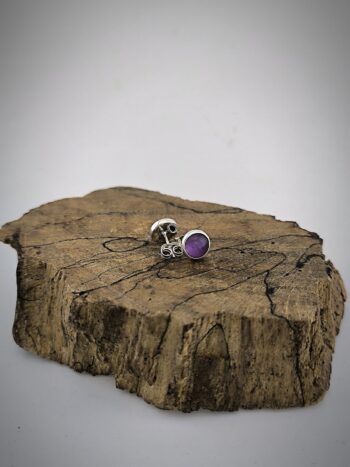 Сребърни обеци с кръгъл естествен камък