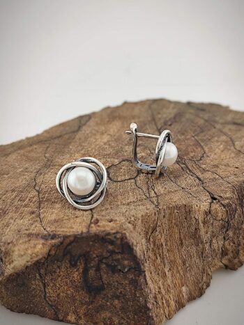 сребърни обеци с английско закопчаване и перла Кръгът