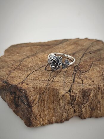 сребърен пръстен роза