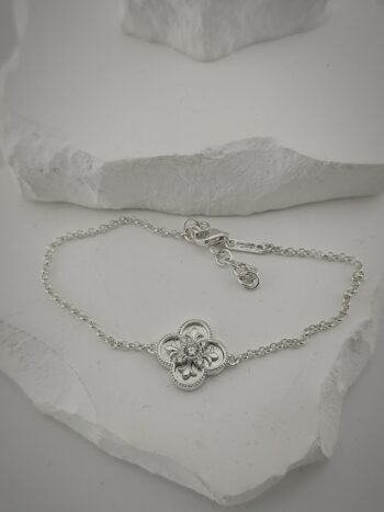 сребърна гривна Elyra