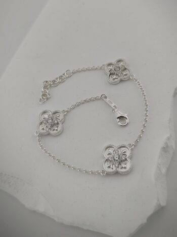 сребърна гривна Elyra три елемента